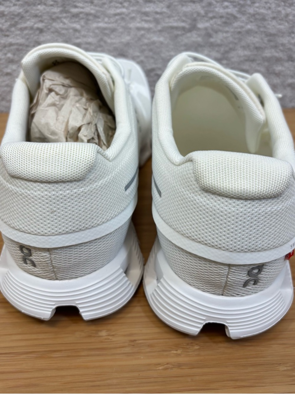 On Running Cloud 5 Men’s Sneakers All White Size 11.5 No Lid 59.98918 - Picture 4 of 8
